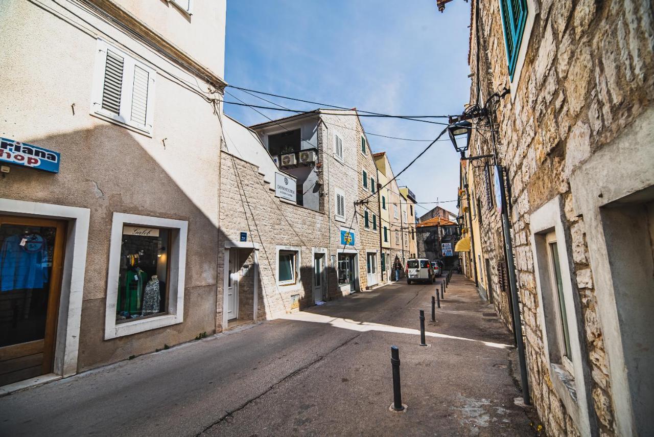 Downtown Luxury Apartments With Hot Tub Vodice Exterior photo